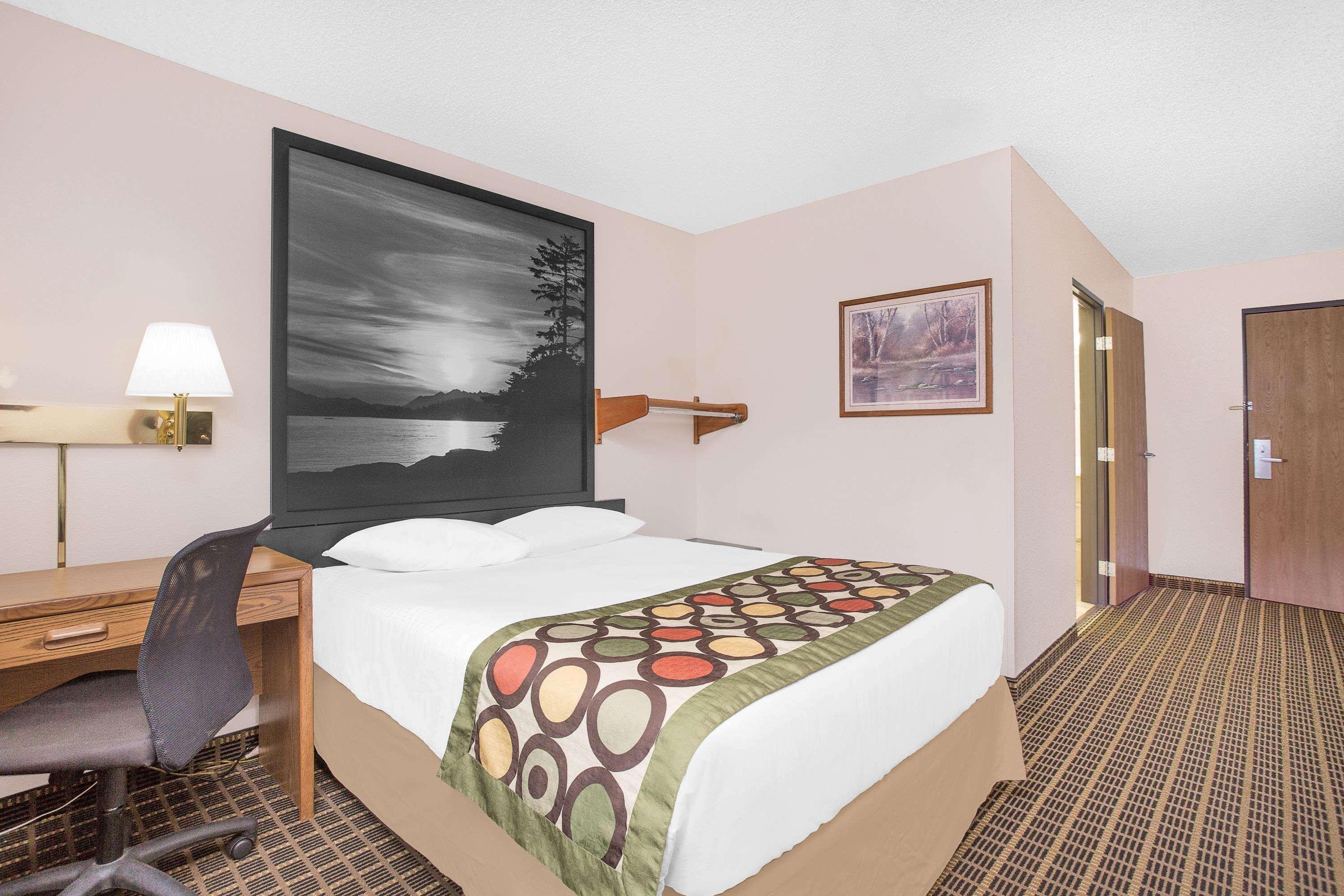 Super 8 By Wyndham Sitka Hotel Luaran gambar