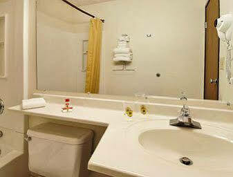 Super 8 By Wyndham Sitka Hotel Luaran gambar